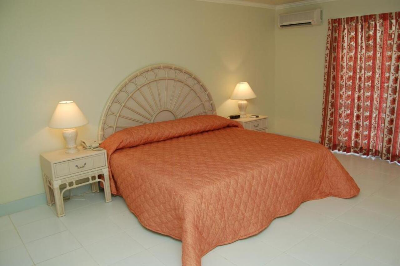 Sunbay Hotel Κράιστ Τσερτς Εξωτερικό φωτογραφία