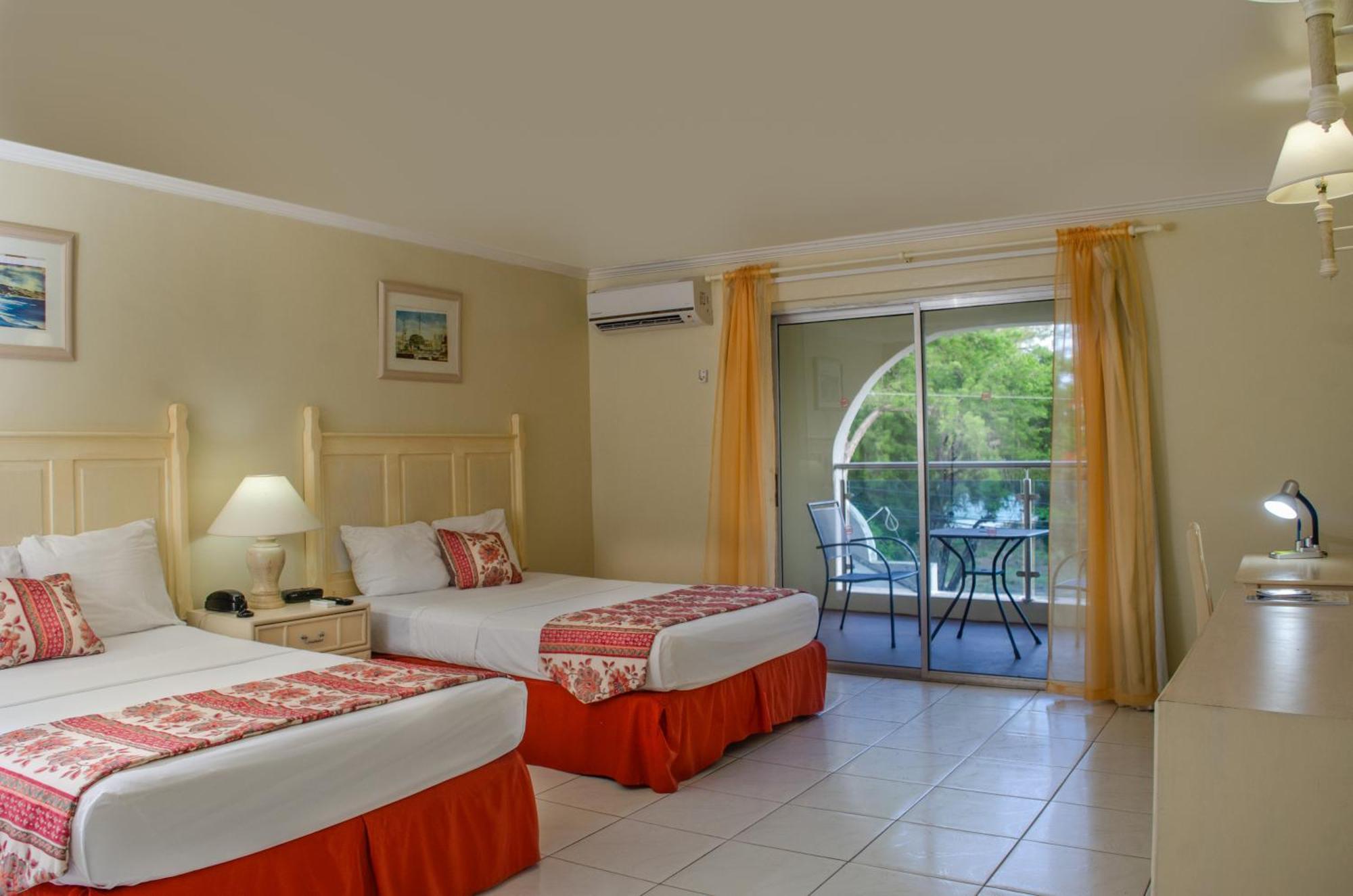 Sunbay Hotel Κράιστ Τσερτς Εξωτερικό φωτογραφία