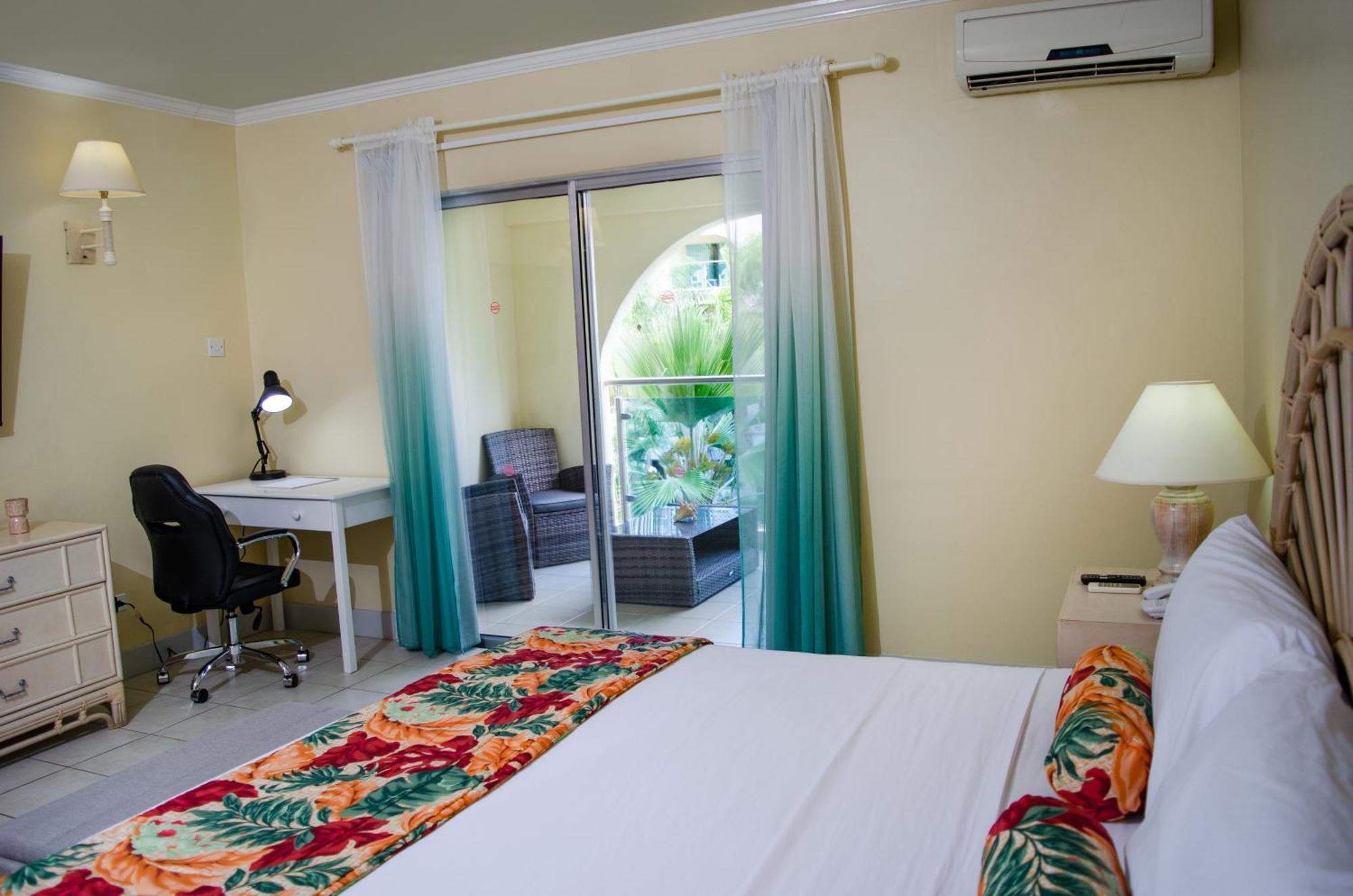Sunbay Hotel Κράιστ Τσερτς Εξωτερικό φωτογραφία